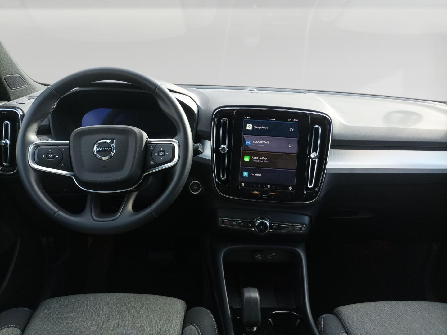 Volvo XC40 2.0 B3 PLUS DARK AUTO 163 5P