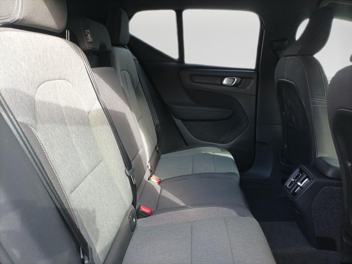 Volvo XC40 2.0 B3 PLUS DARK AUTO 163 5P