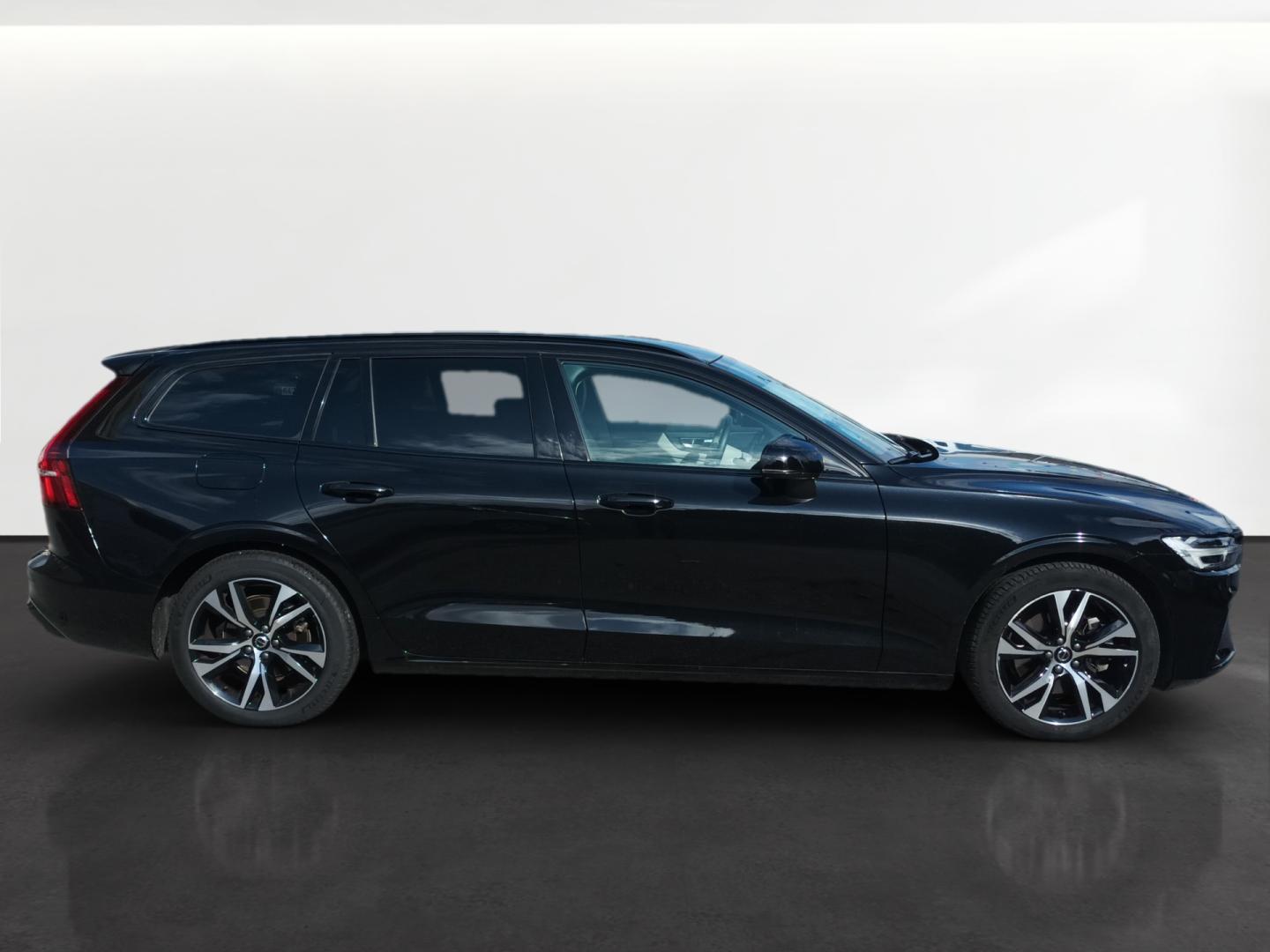 Volvo V60 2.0 B4 P PLUS DARK AUTO 197 5P