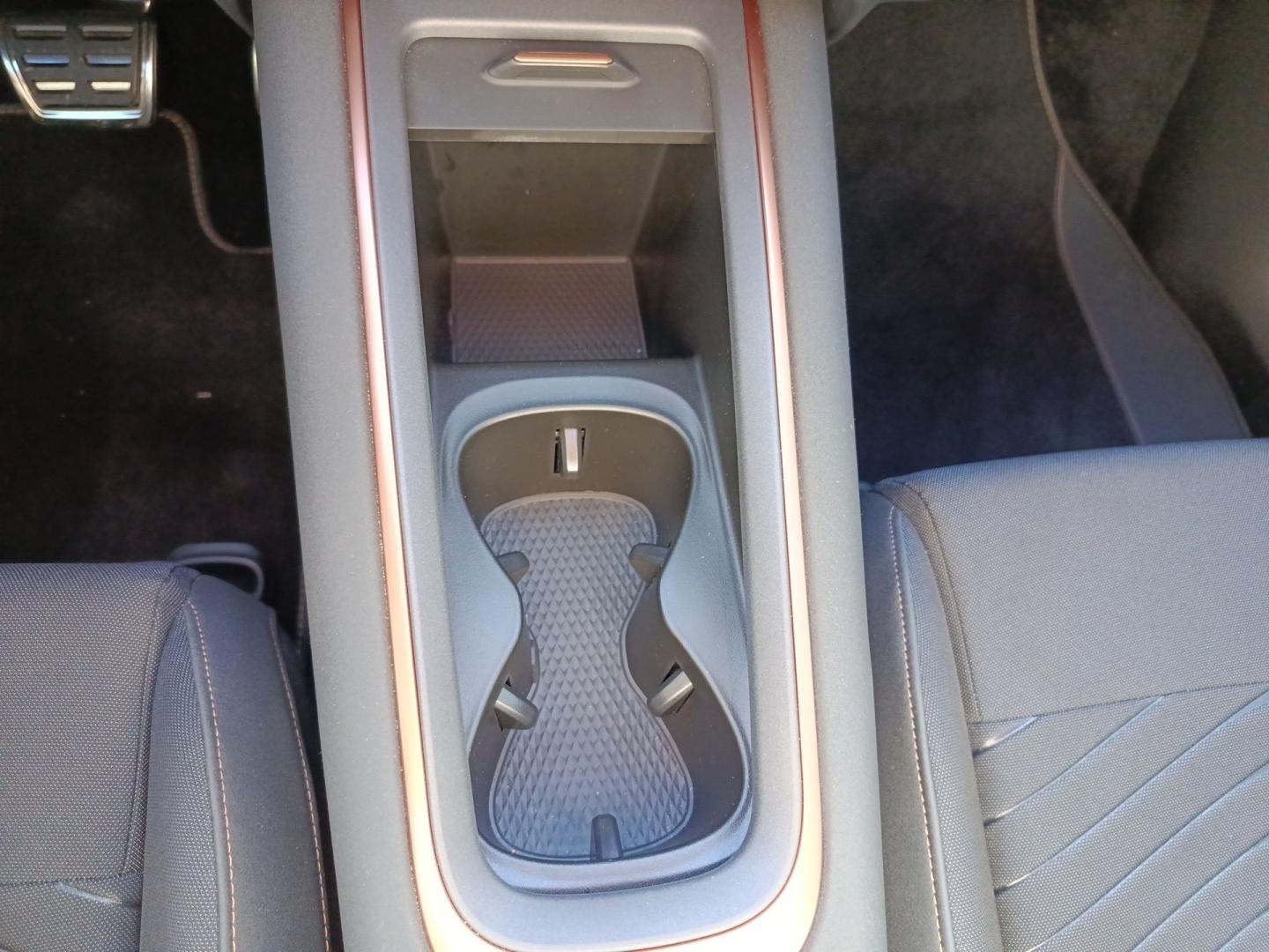 Cupra Born BEV 82KWH E-BOOST PACK 170KW AUTO 231 5P