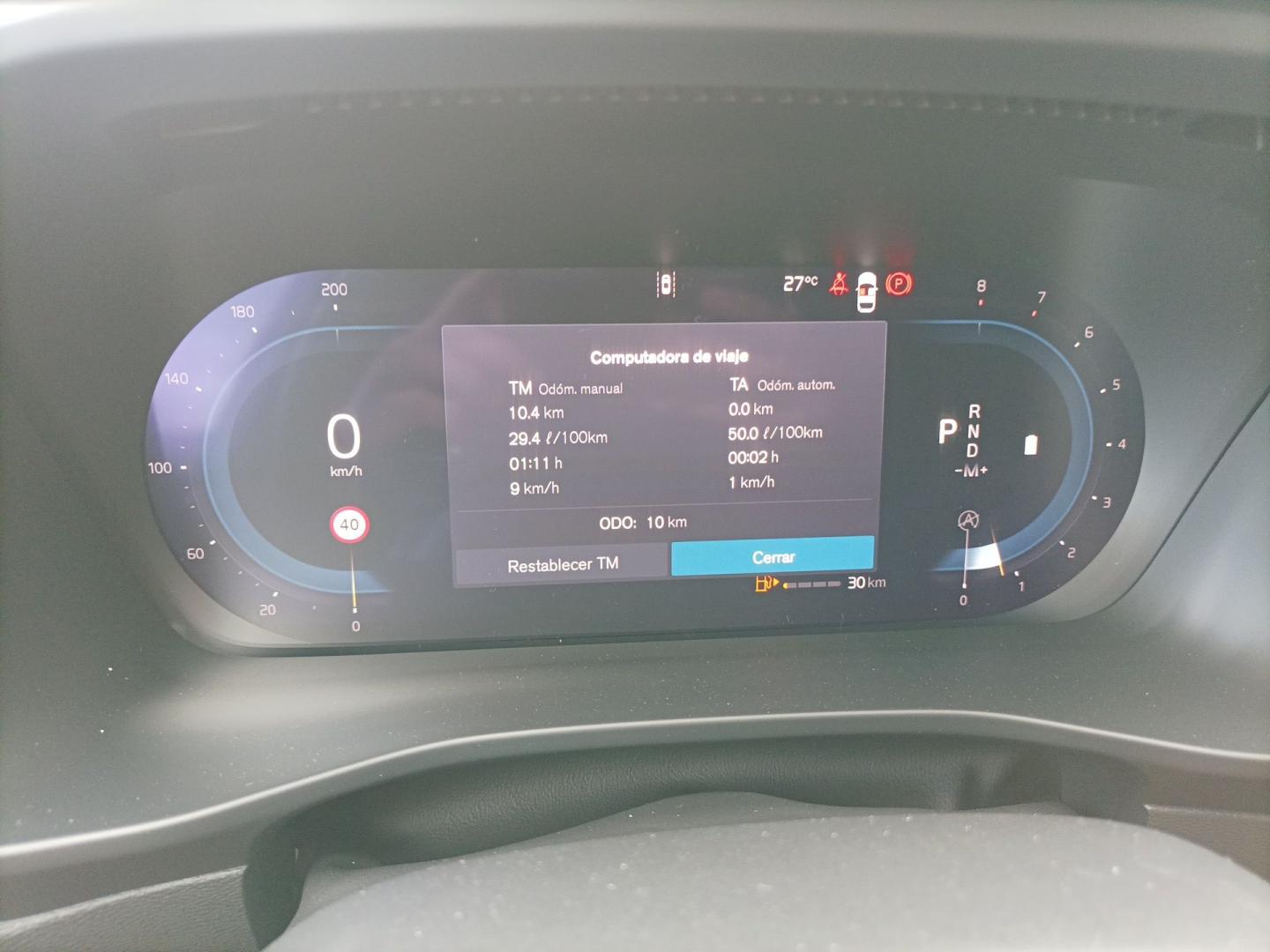Volvo XC40 2.0 B3 PLUS DARK AUTO 163 5P