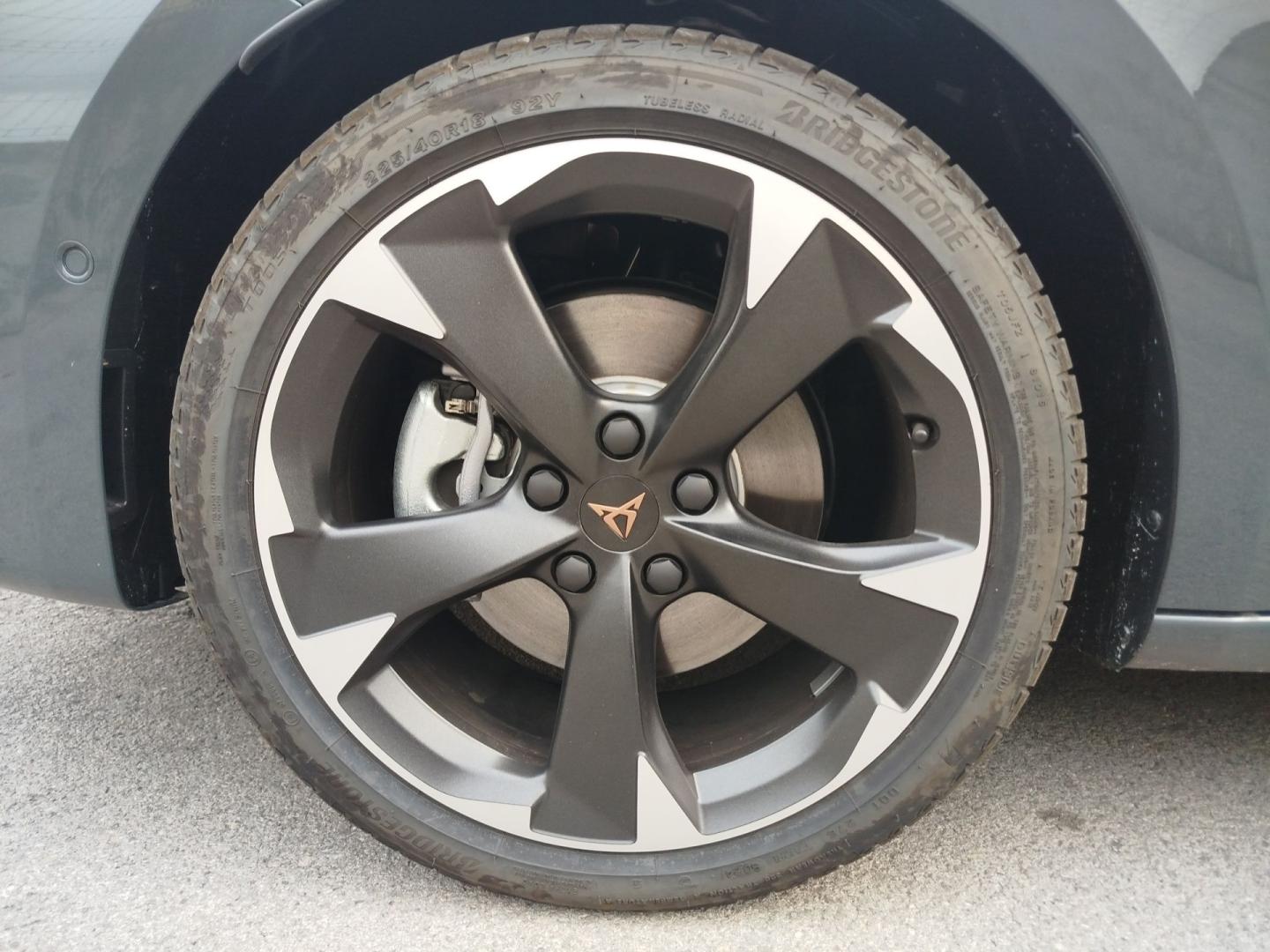 Cupra Leon 1.5 eTSI DSG 110 kW (150 CV)