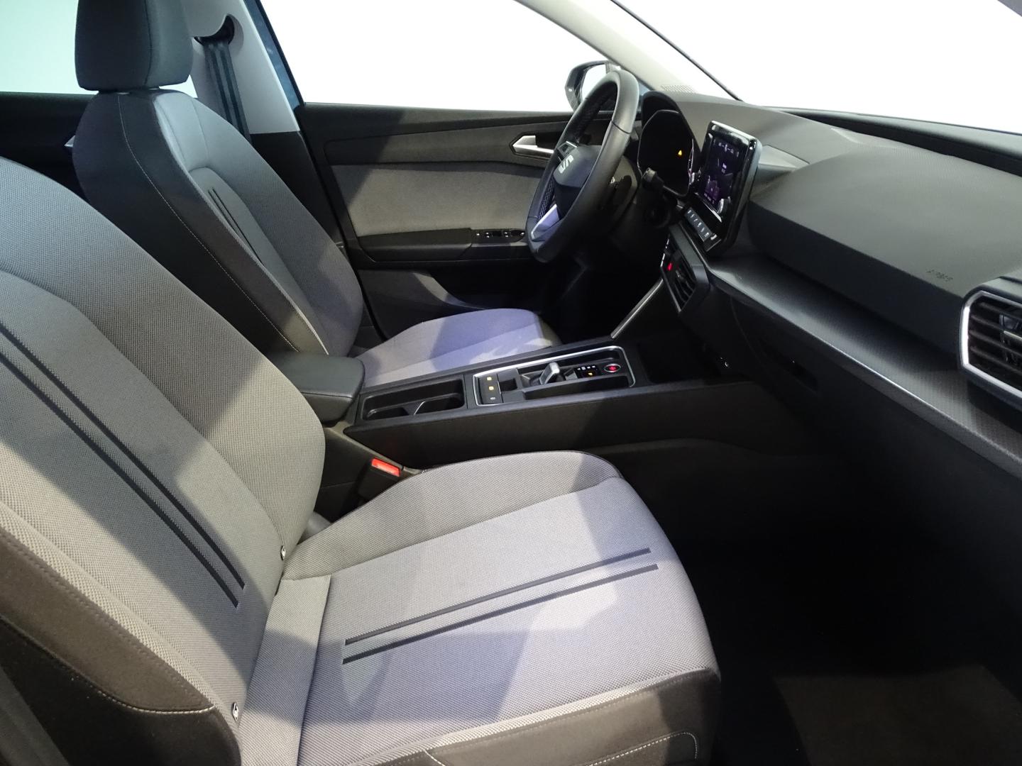 SEAT Leon 1.0 eTSI S&S Style DSG 81 kW (110 CV)