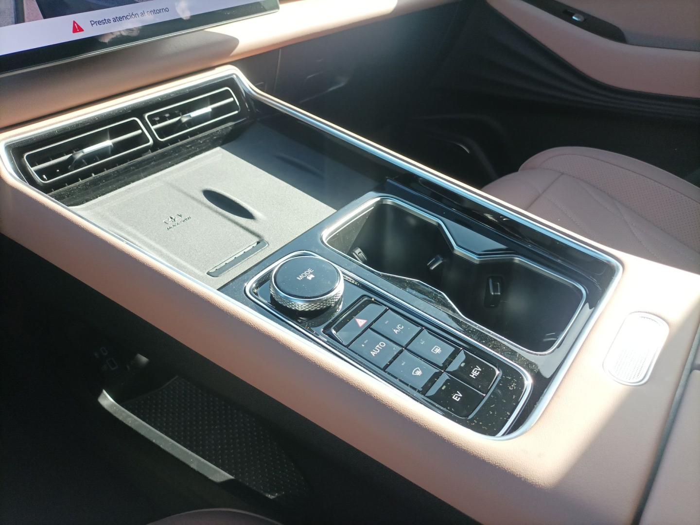 Ebro S900 1.5 TGDI PHEV LUXURY 3DHT 4WD 425 5P 7 Plazas