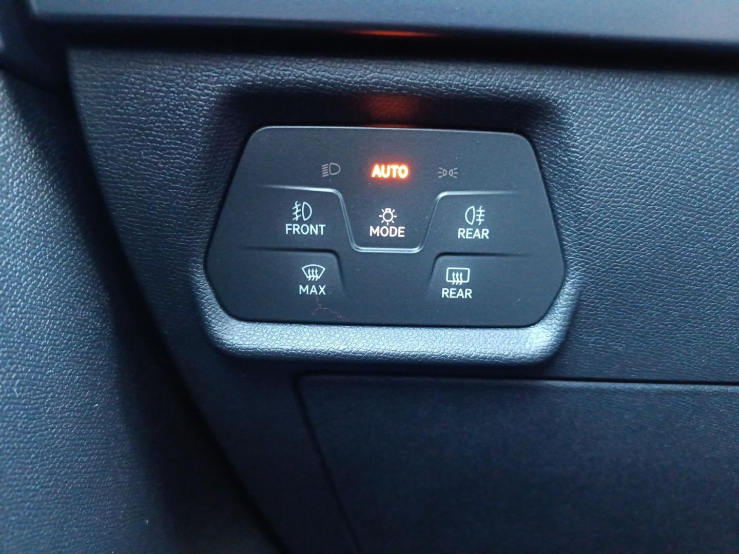 Cupra León SP 1.5 TSI e-Hybrid DSG 150 kW (204 CV)