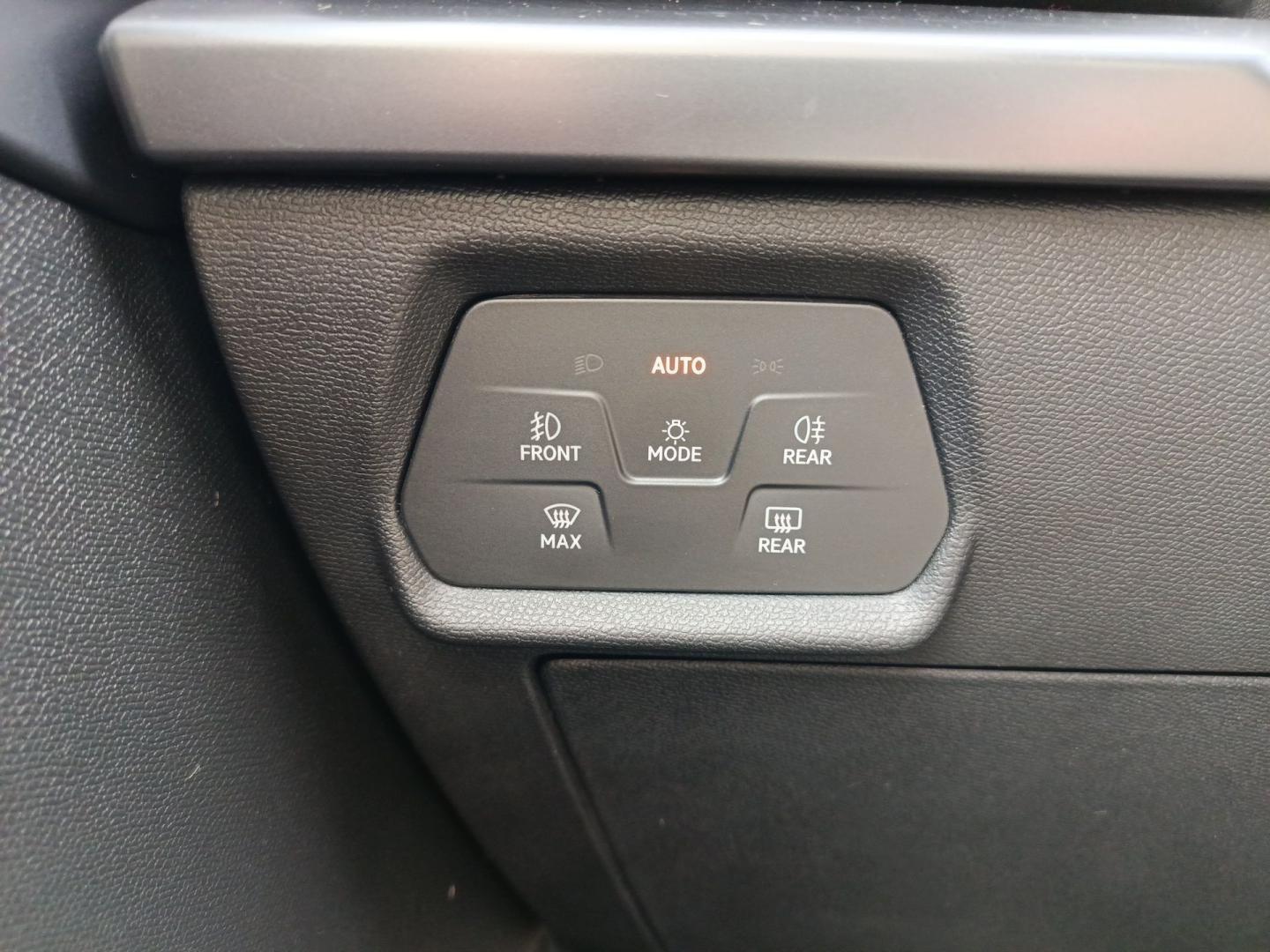 Cupra Leon 1.5 eTSI DSG 110 kW (150 CV)