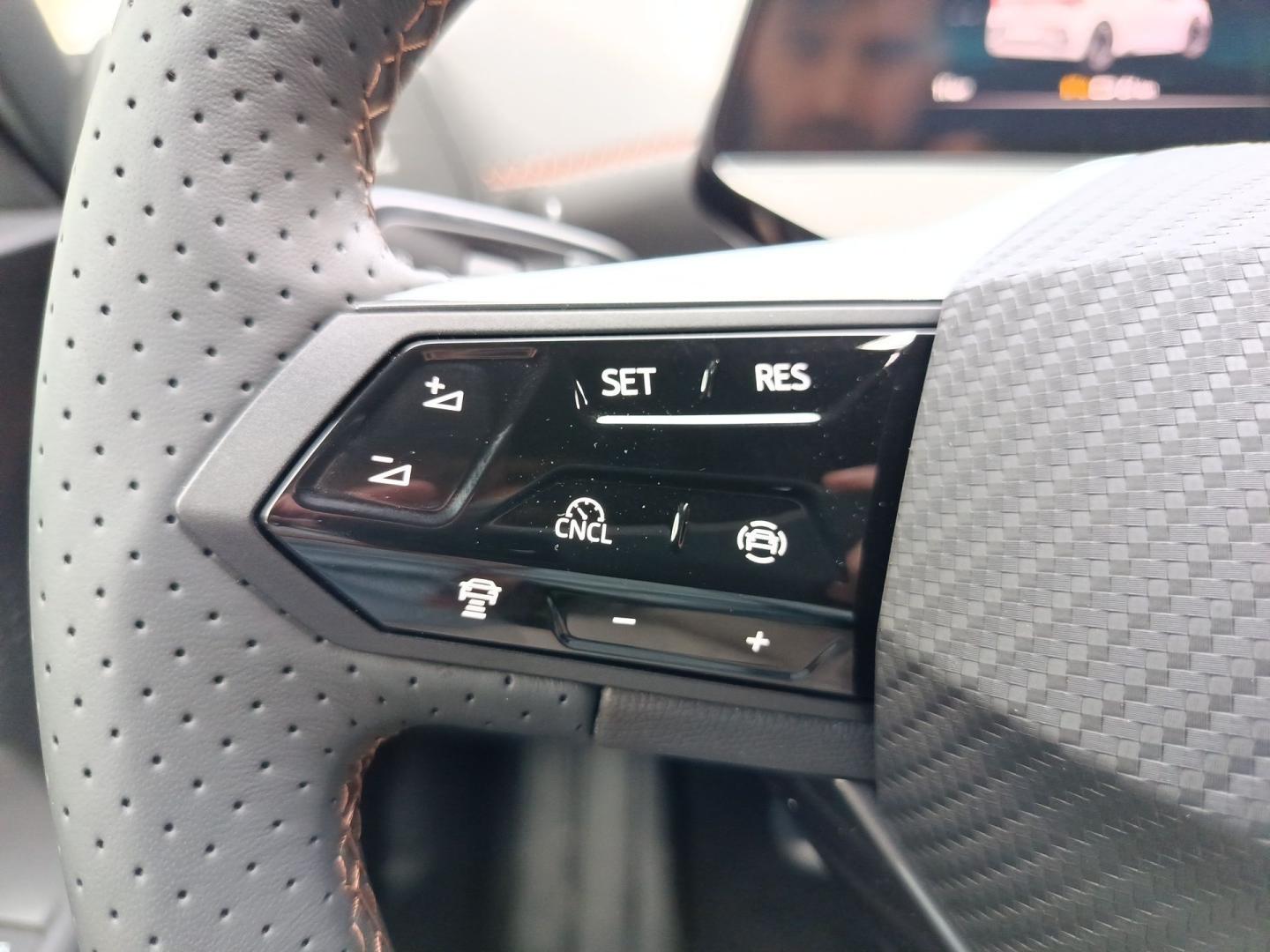 Cupra Born 59 kWh Advanced Plus 150 kW (204 CV)