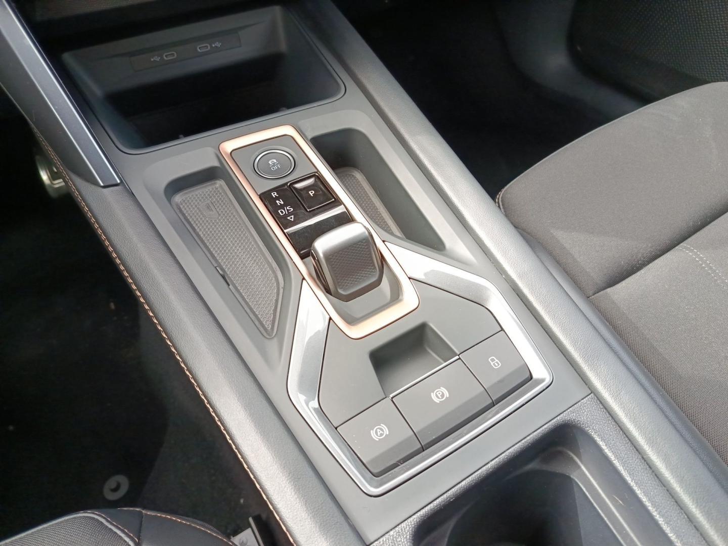 Cupra León SP 1.5 eTSI DSG 110 kW (150 CV)