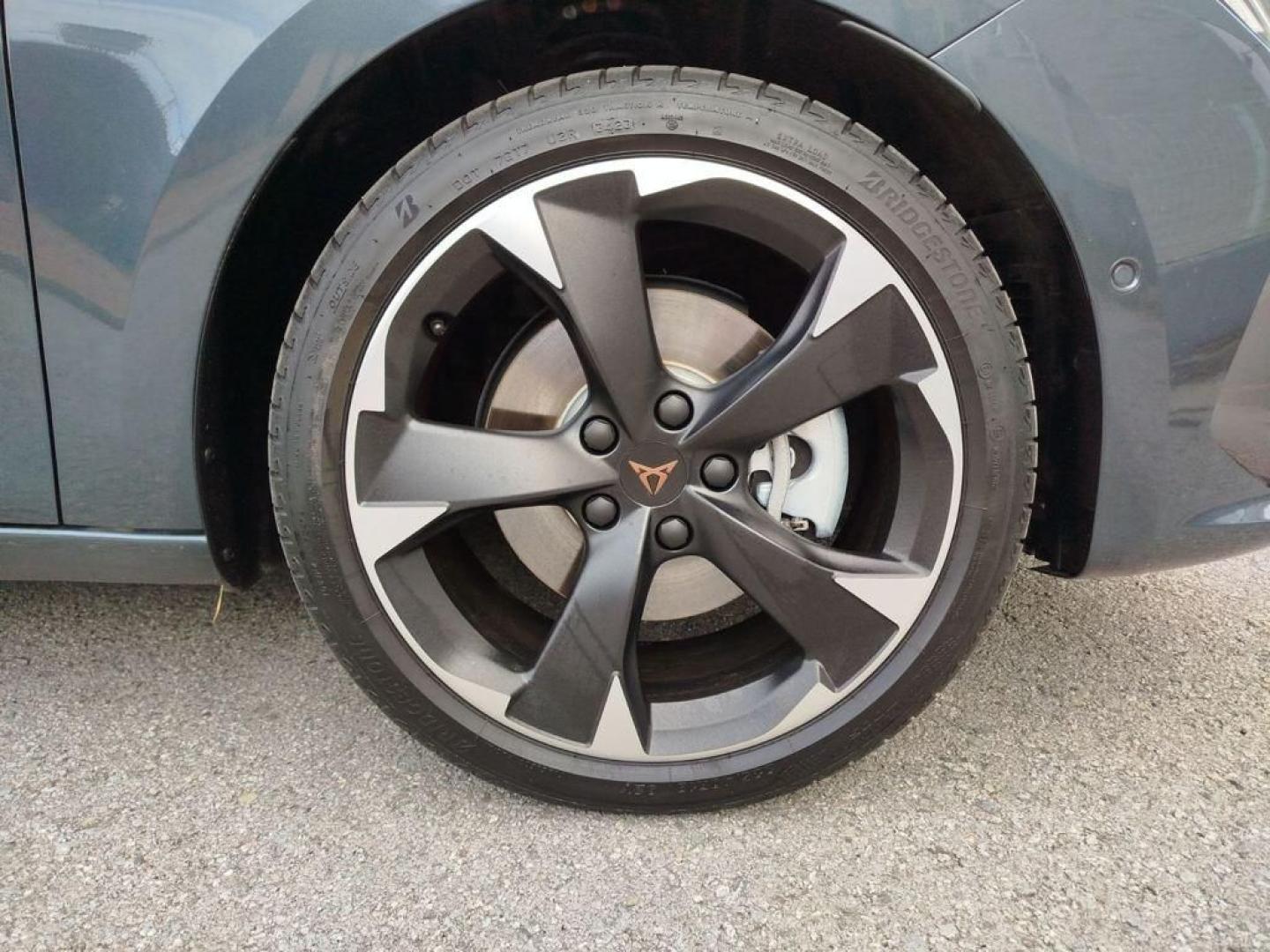 Cupra Leon 1.4 e-Hybrid DSG 150 kW (204 CV)