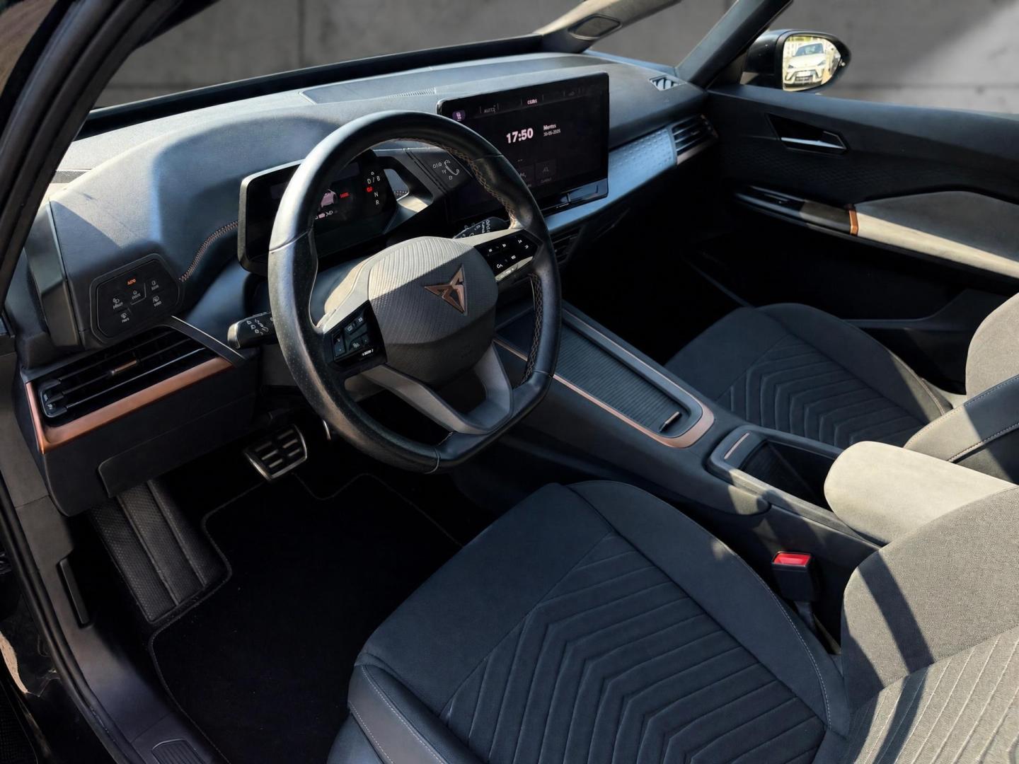Cupra Born 58 kWh 150 kW (204 CV)