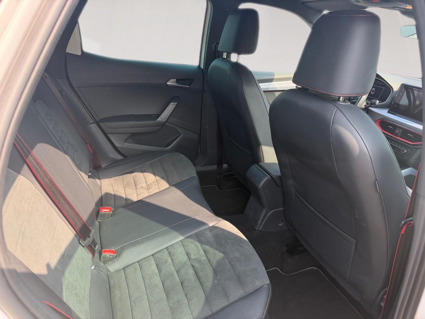 SEAT Arona 1.0 TSI S&S FR DSG 81 kW (110 CV)