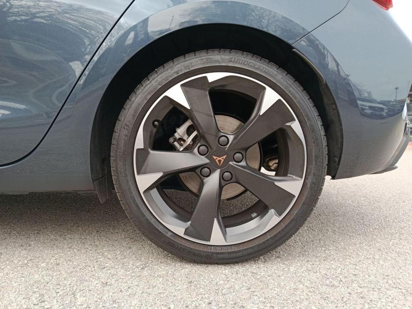 Cupra Leon 1.5 TSI e-Hybrid DSG 150 kW (204 CV)