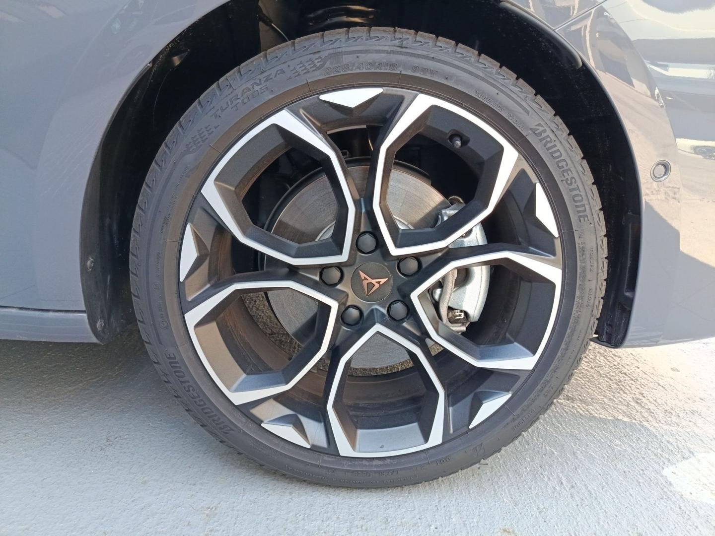 Cupra Leon 1.5 TSI e-Hybrid DSG 150 kW (204 CV)