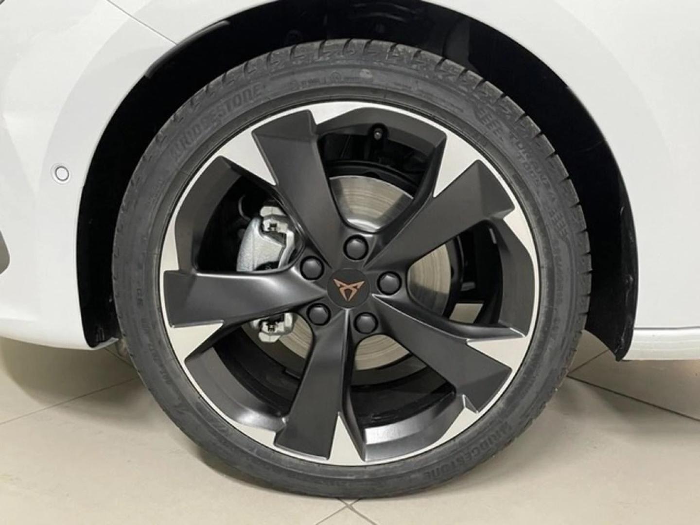 Cupra Leon 1.5 eTSI DSG 110 kW (150 CV)