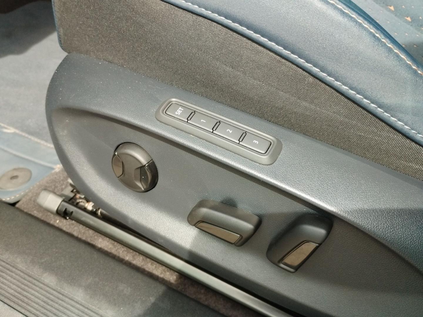 Cupra Tavascan 77kWh VZ Dual Motor AWD 250 kW (340 CV)