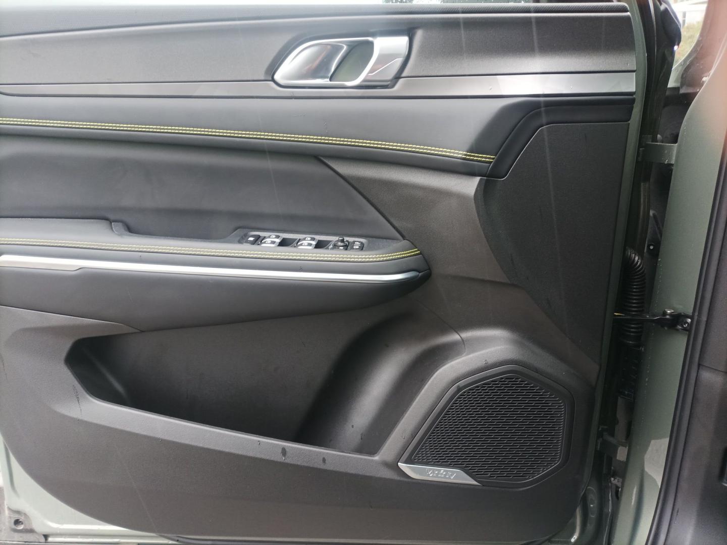 Lynk & Co 01 1.5 PHEV More 203 kW (276 CV)
