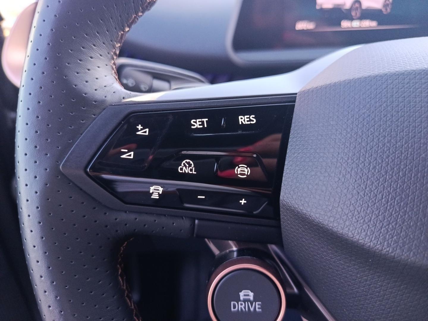 Cupra Tavascan 77kWh VZ Dual Motor AWD 250 kW (340 CV)