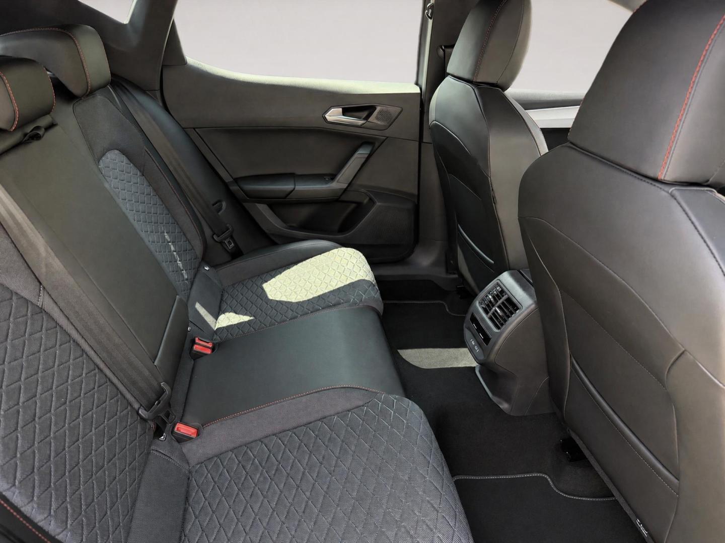 SEAT Leon 1.5 TSI e-Hybrid FR XM DSG 150 kW (204 CV)
