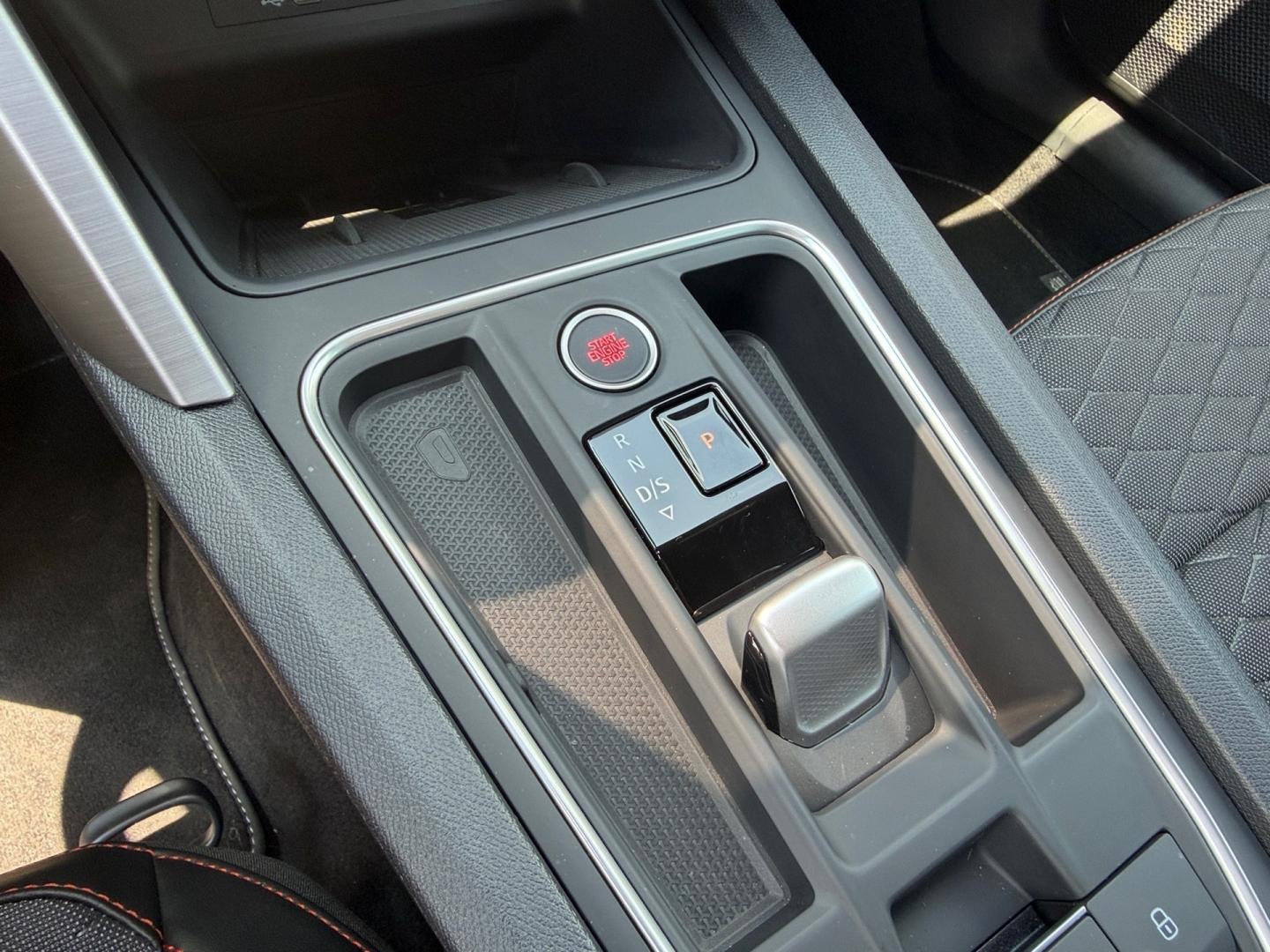 SEAT Leon 1.5 TSI e-Hybrid FR XM DSG 150 kW (204 CV)