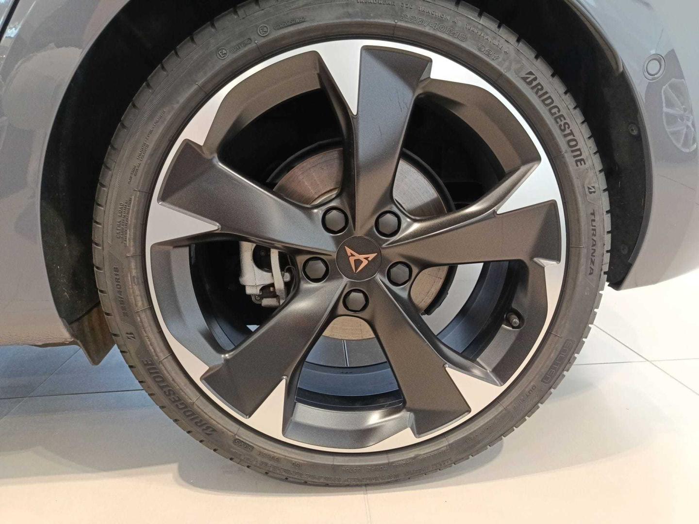 Cupra Leon 1.5 TSI e-Hybrid DSG 150 kW (204 CV)