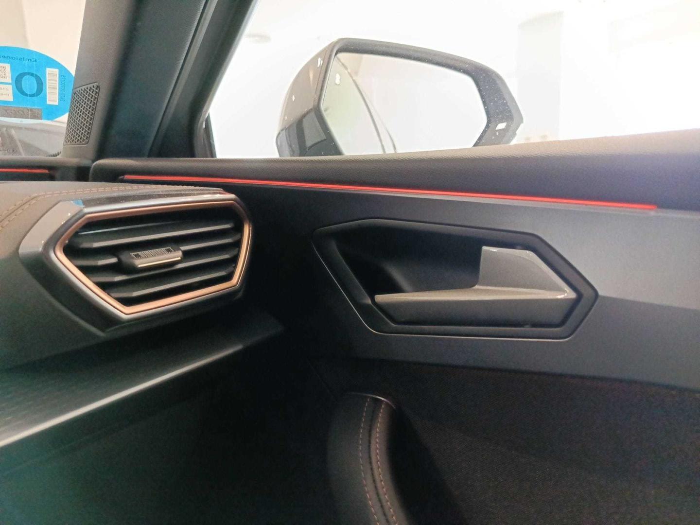 Cupra Leon 1.5 TSI e-Hybrid DSG 150 kW (204 CV)