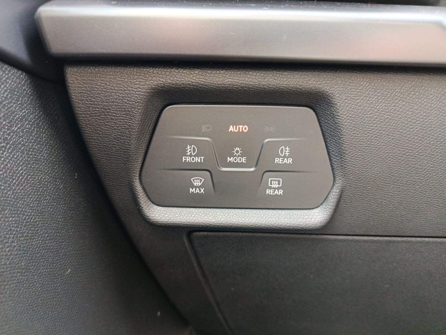 Cupra Leon 1.5 TSI e-Hybrid DSG 150 kW (204 CV)