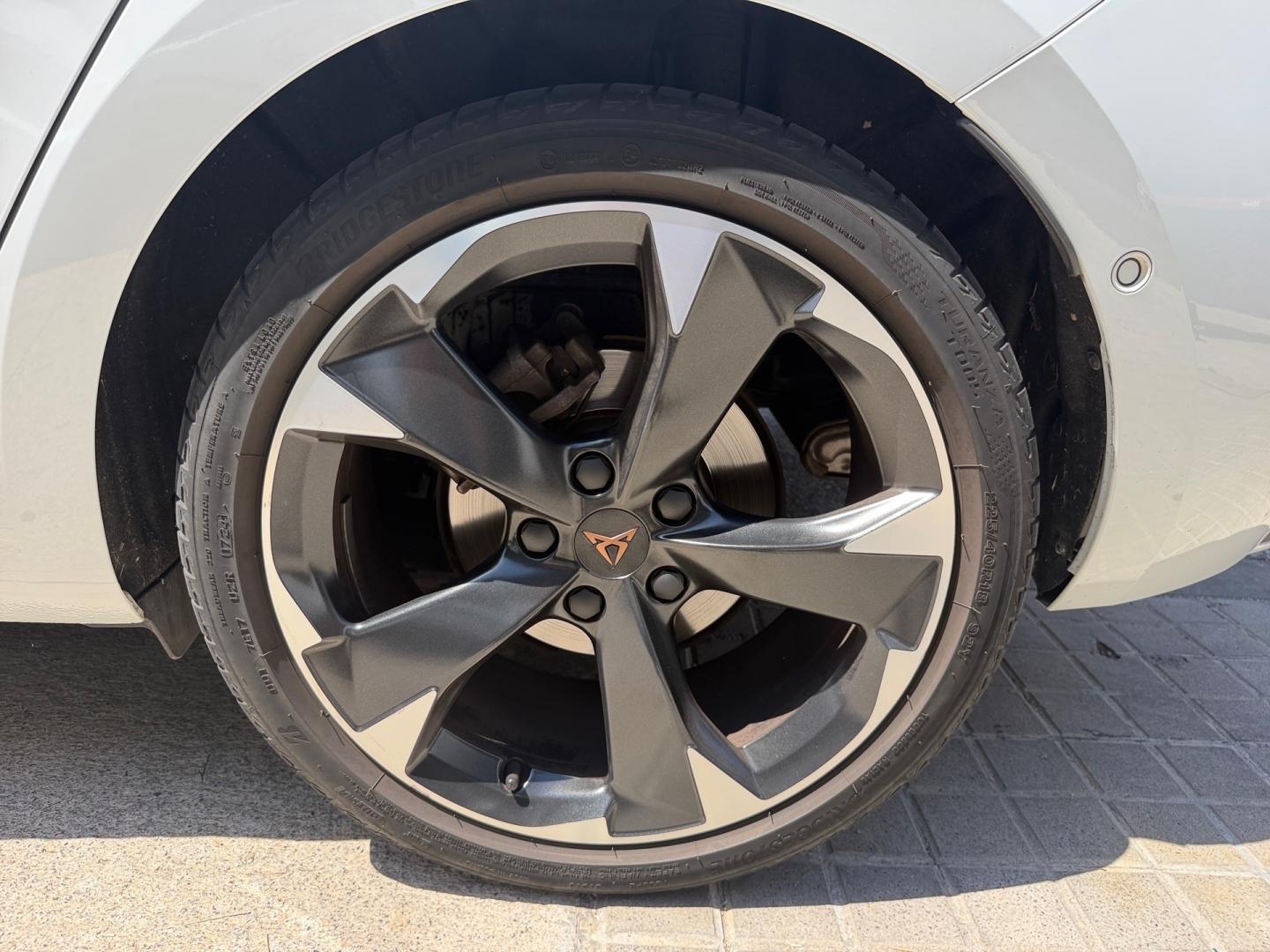 Cupra Leon 1.5 eTSI DSG 110 kW (150 CV)