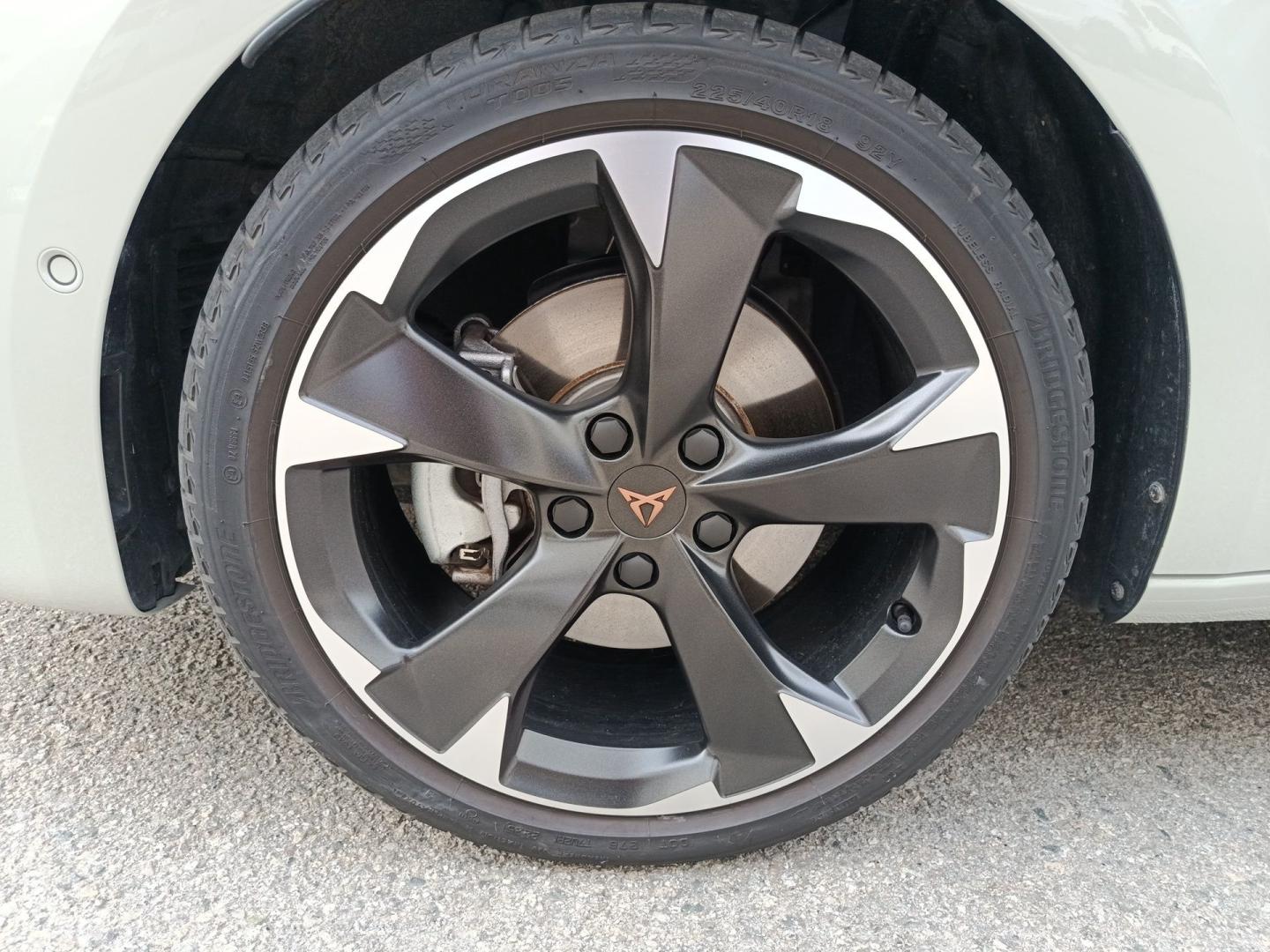 Cupra Leon 1.5 TSI e-Hybrid DSG 150 kW (204 CV)