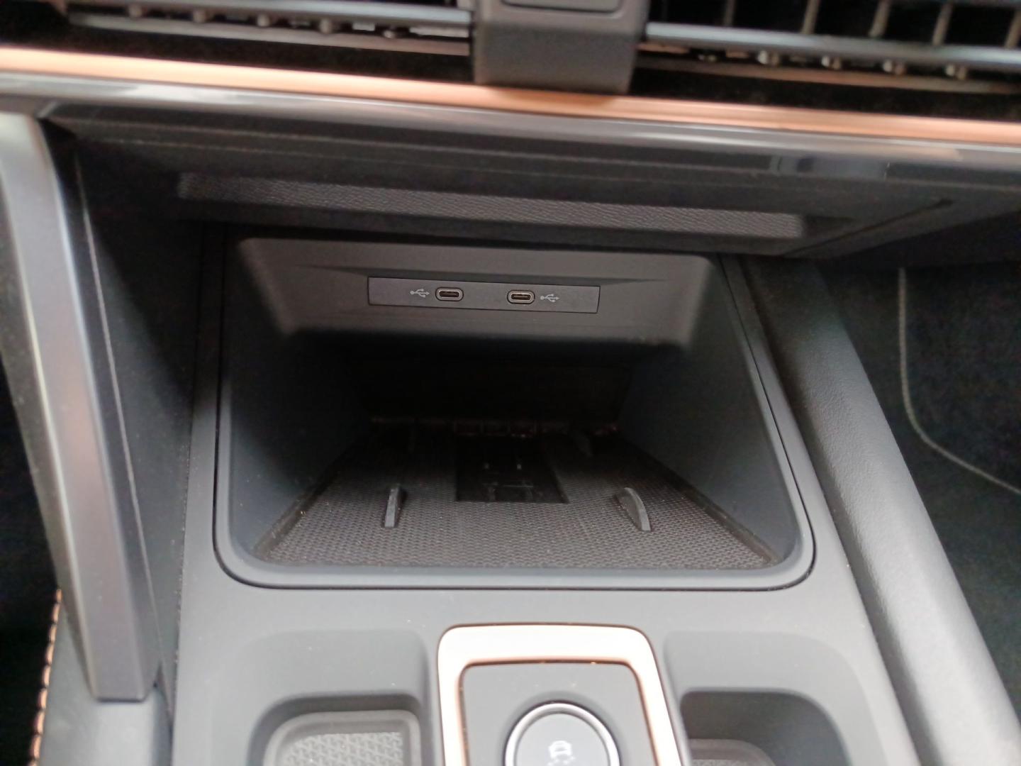 Cupra Leon 1.5 TSI e-Hybrid DSG 150 kW (204 CV)