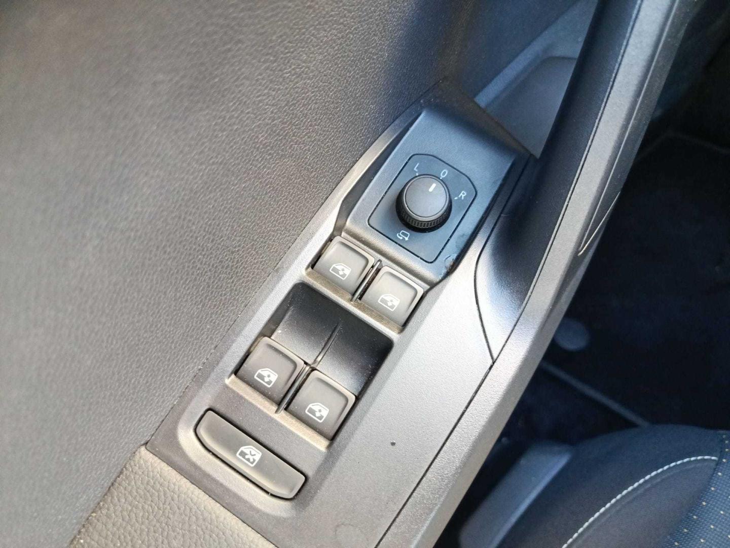 SEAT Arona 1.0 TSI Style XM 70 kW (95 CV)