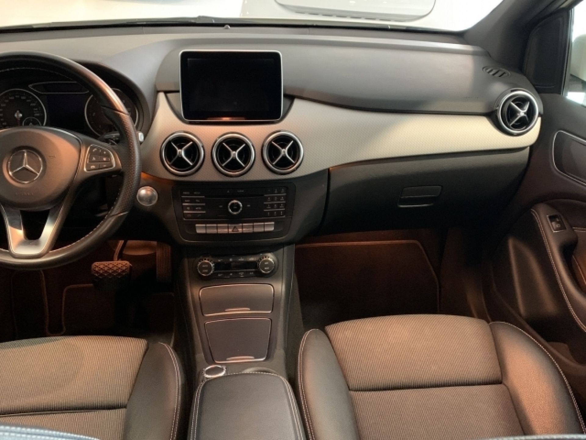 Mercedes-Benz Clase B - 8