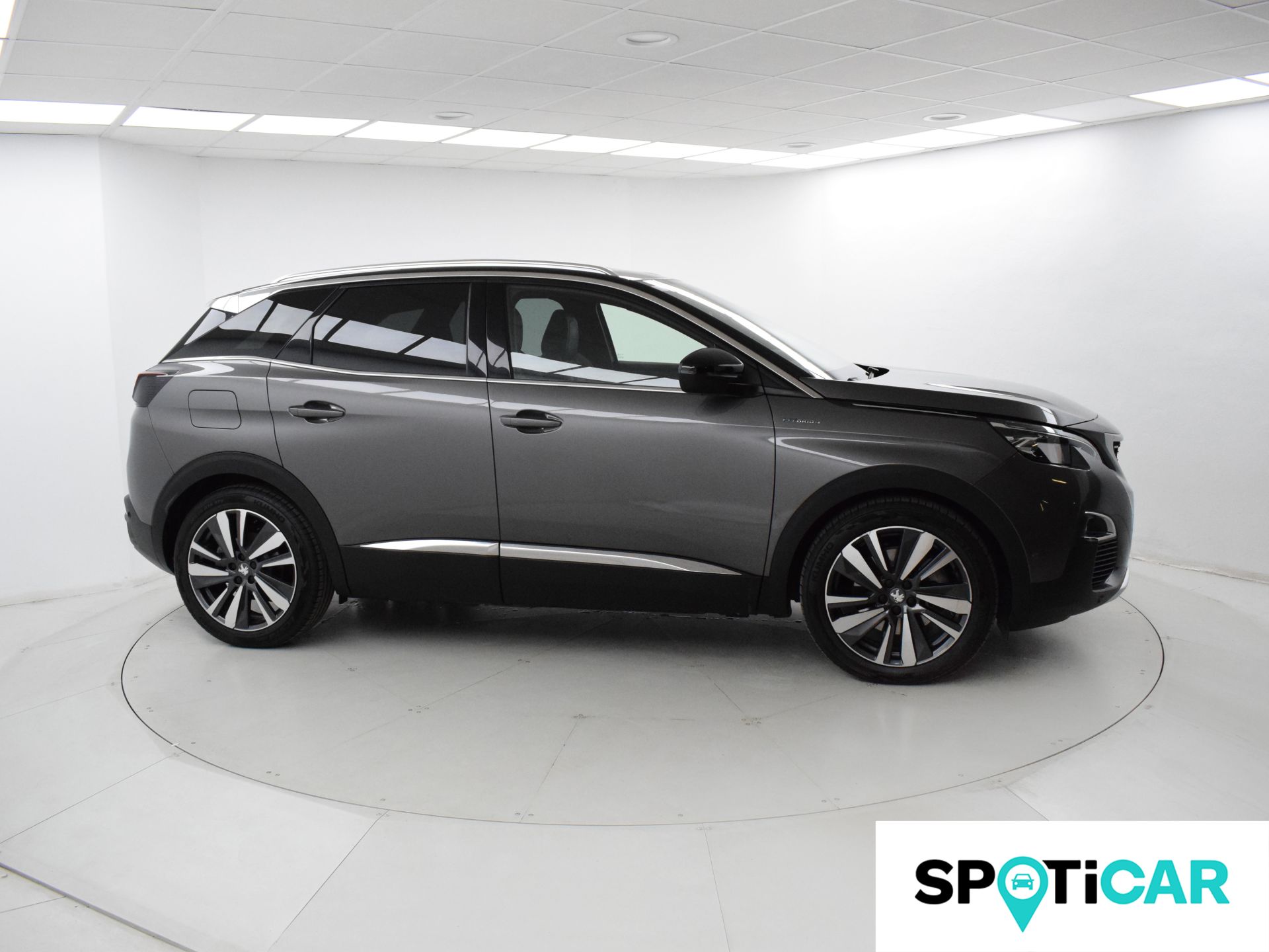Peugeot 3008 Hybrid - 5
