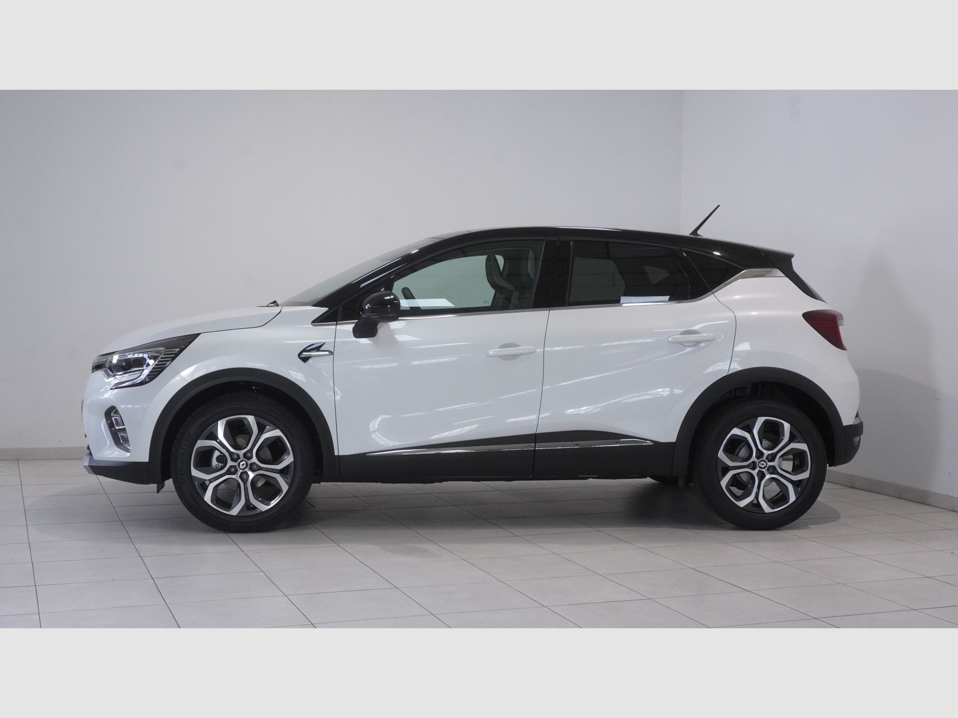 Renault Captur - 4