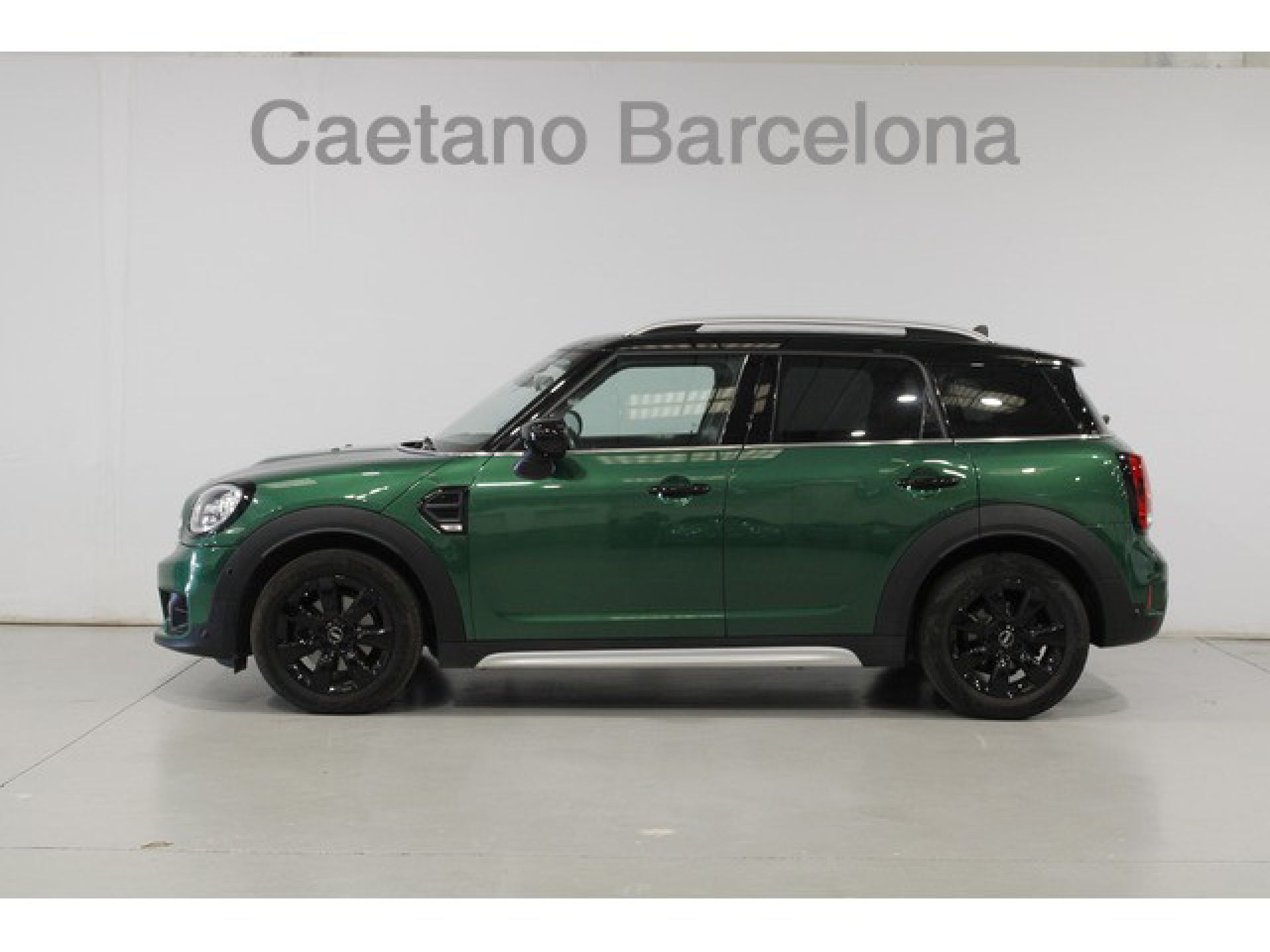 Mini Countryman - 3