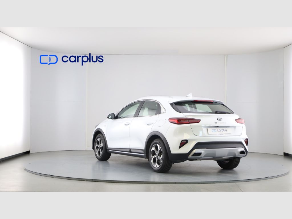 Kia XCeed - 4