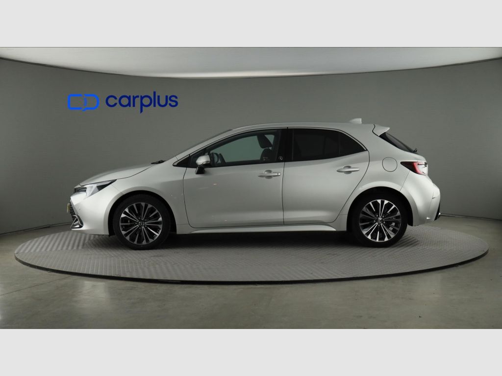 TOYOTA Corolla - 4