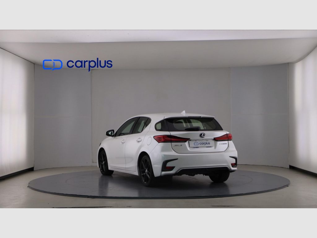 LEXUS CT - 7