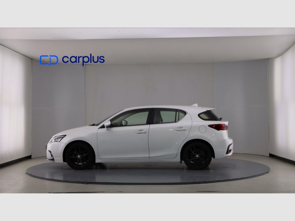 LEXUS CT - 8