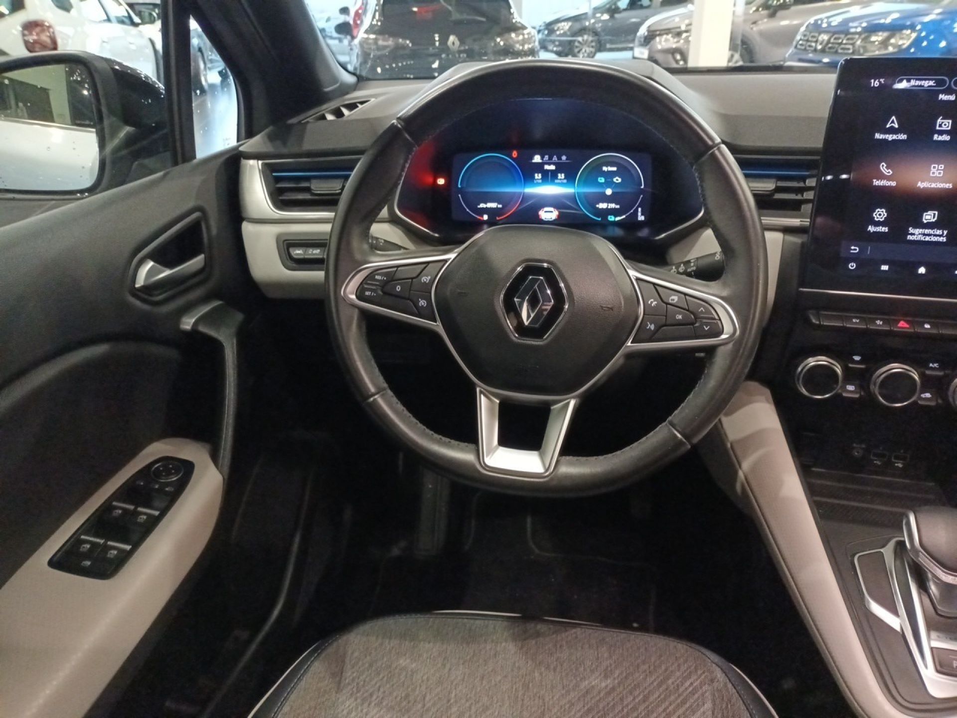 Renault Captur - 10
