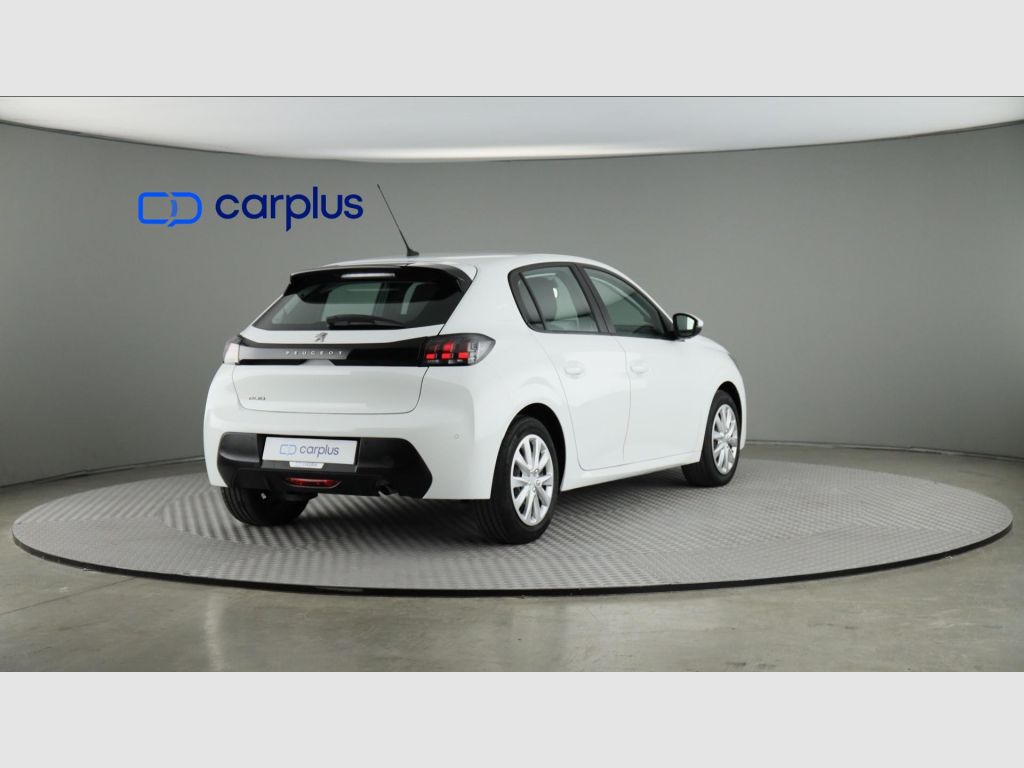Peugeot 208 - 7