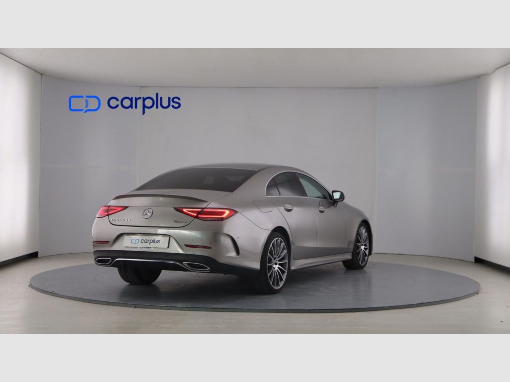 Mercedes-Benz CLS - 6