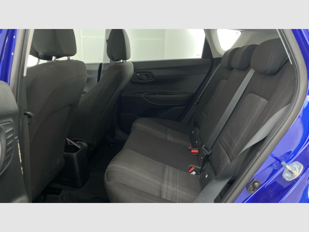 Hyundai Bayon - 12