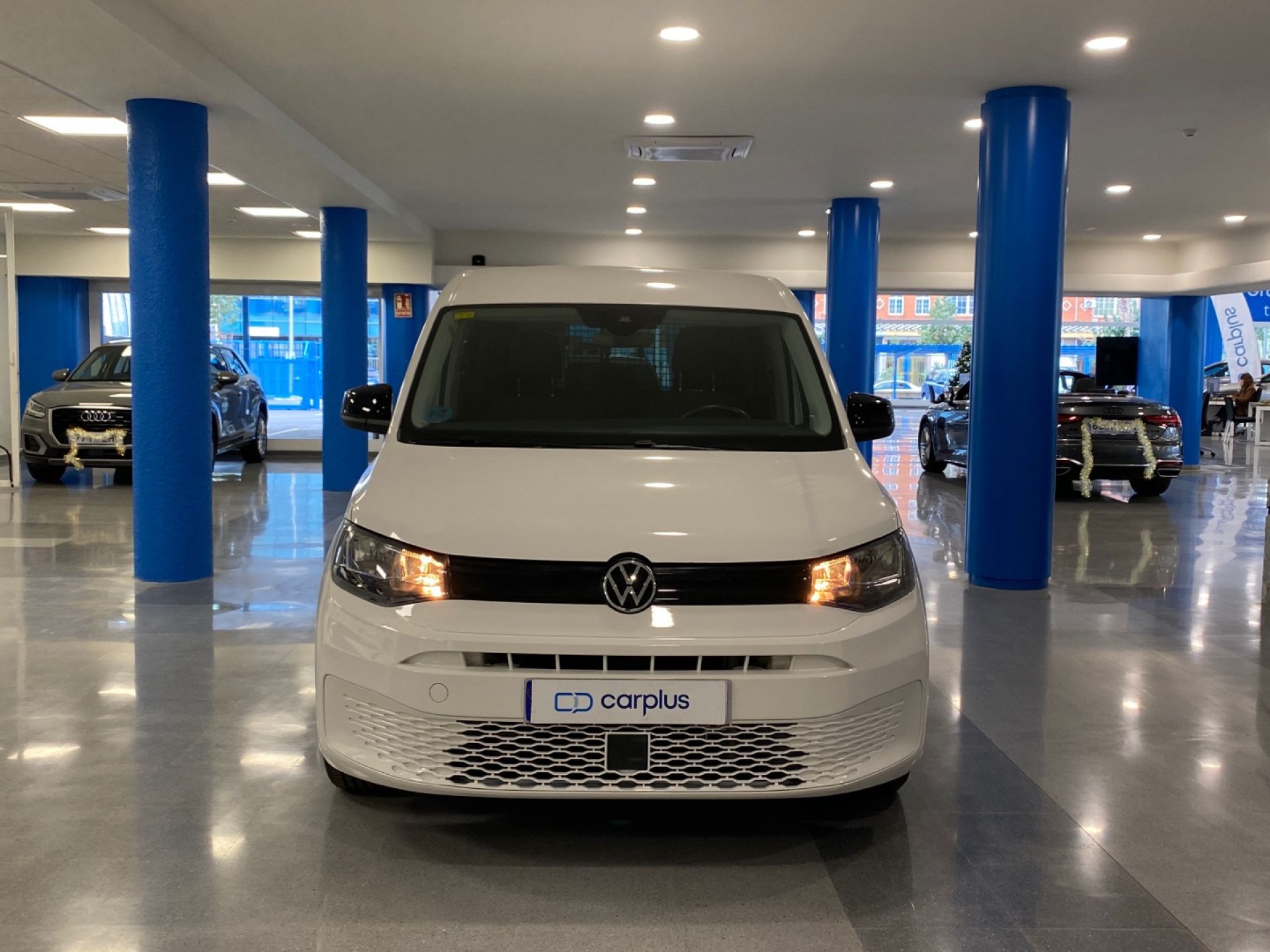 Volkswagen Caddy - 5