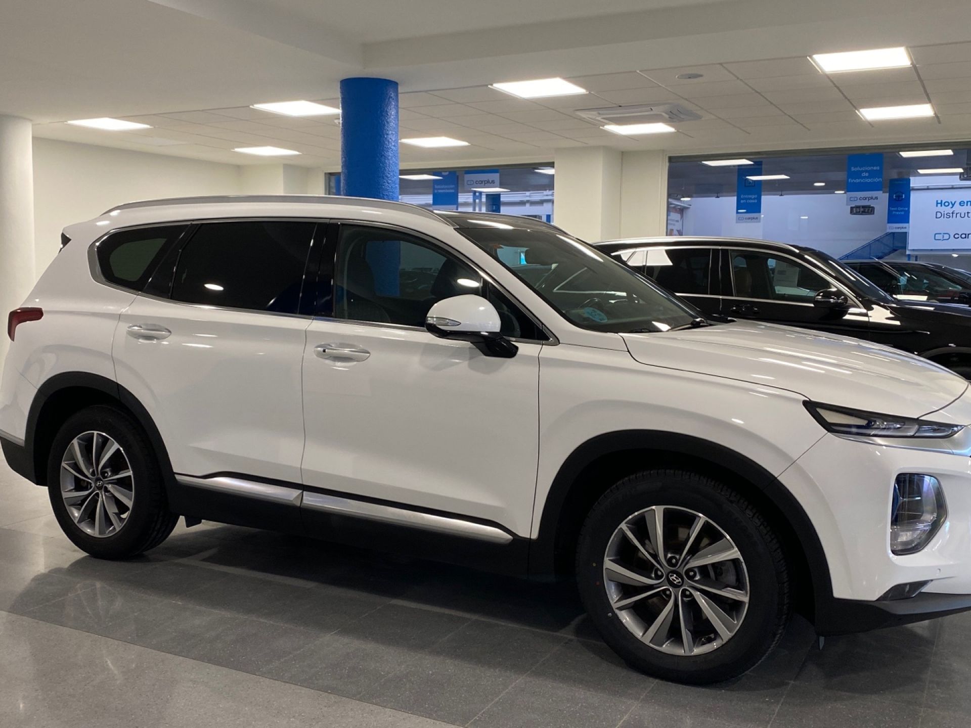 Hyundai Santa Fe - 8