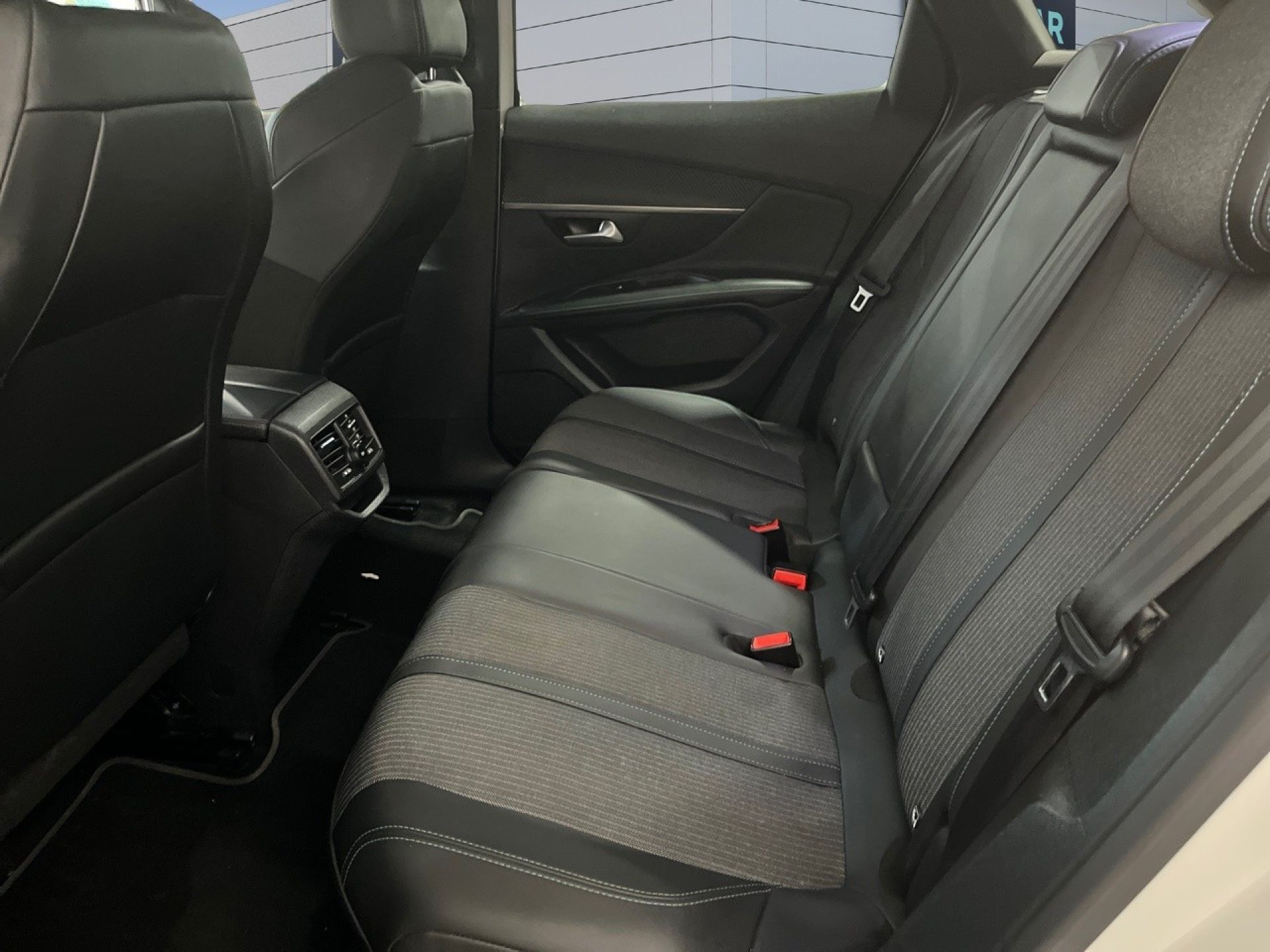 Peugeot 3008 - 12