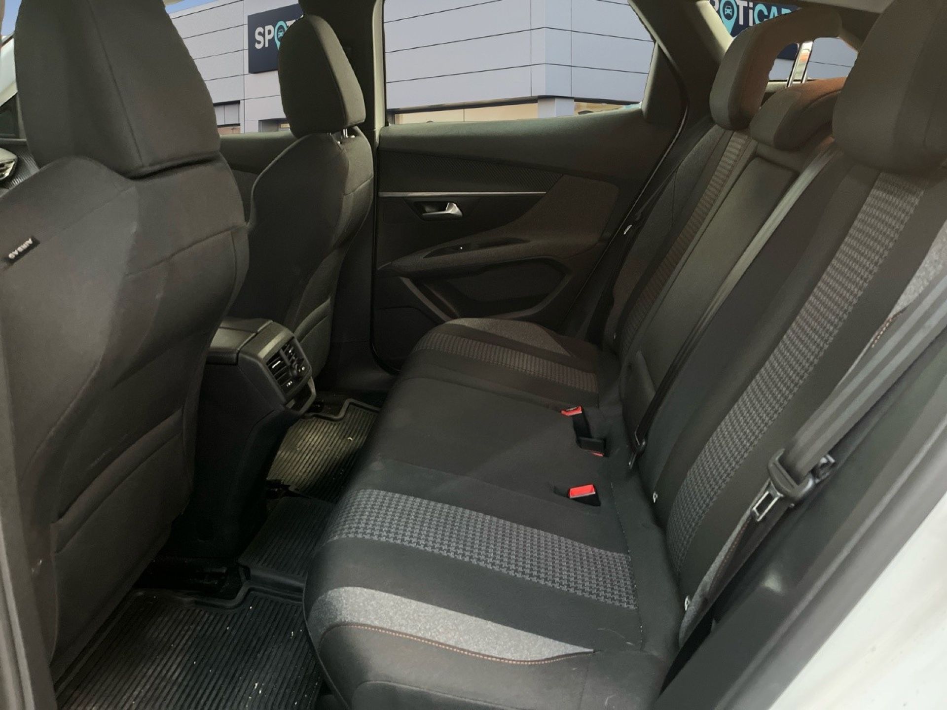 Peugeot 3008 - 12