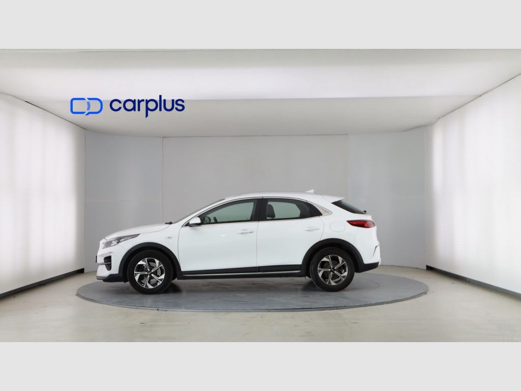Kia XCeed - 4