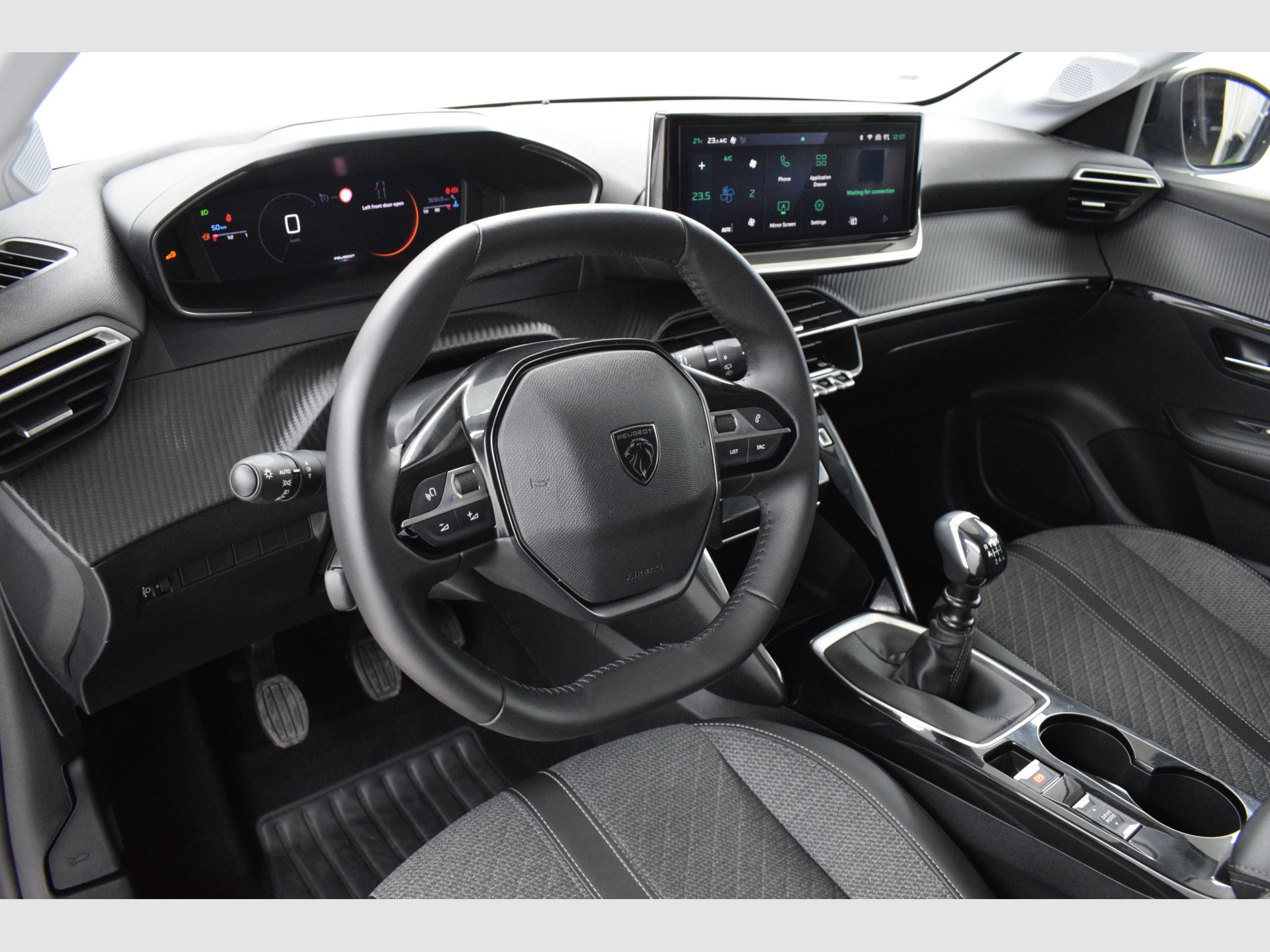 Peugeot 208 - 2