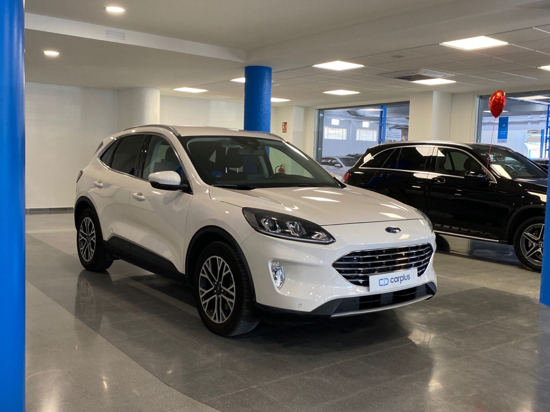 Ford Kuga - 5