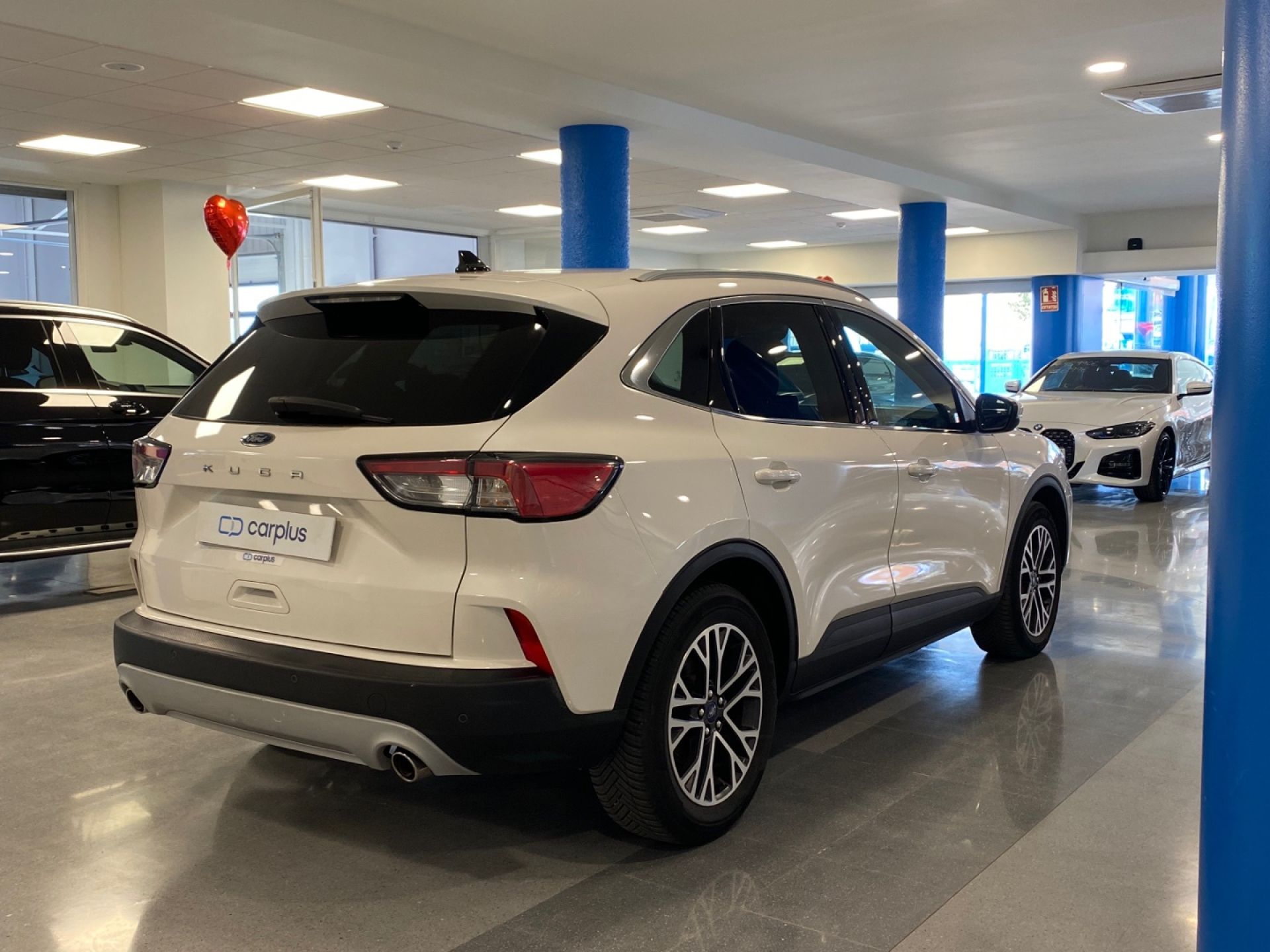 Ford Kuga - 6